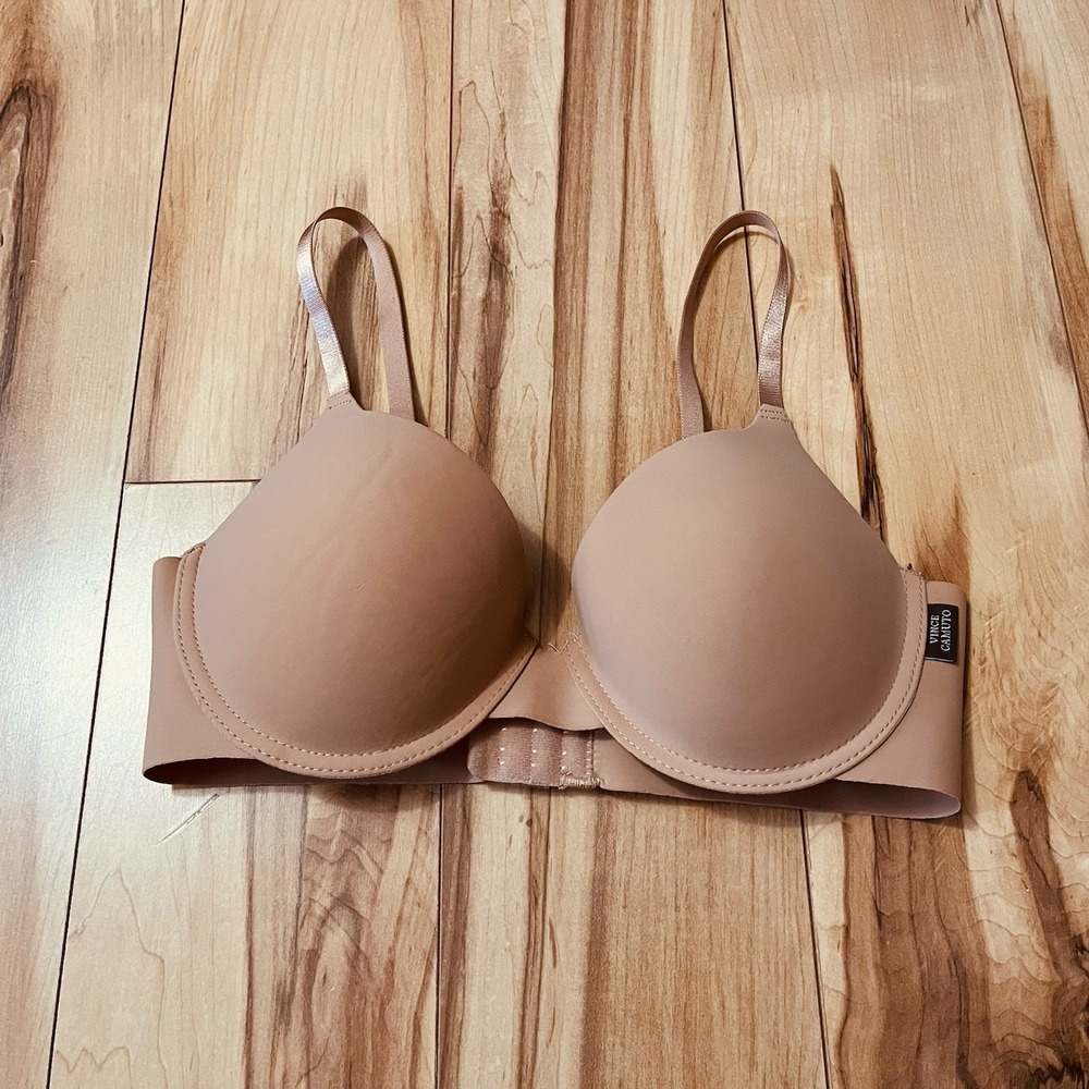 Vince Camuto Lined Soft Cup Underwire Bra size 34C Beige Smooth Cup T Shirt Bra